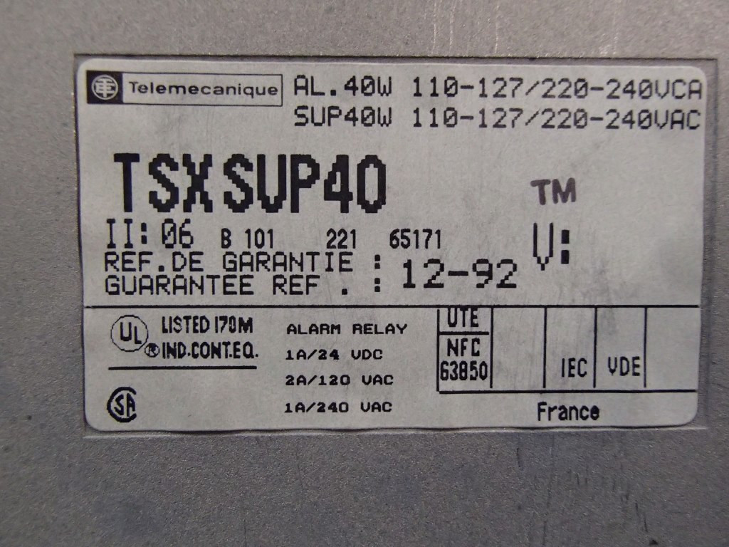 TÉLÉMÉCANIQUE  TSXSUP40