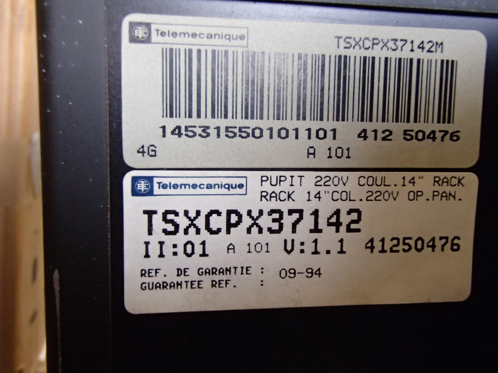 TÉLÉMÉCANIQUE  TSXCPX37142