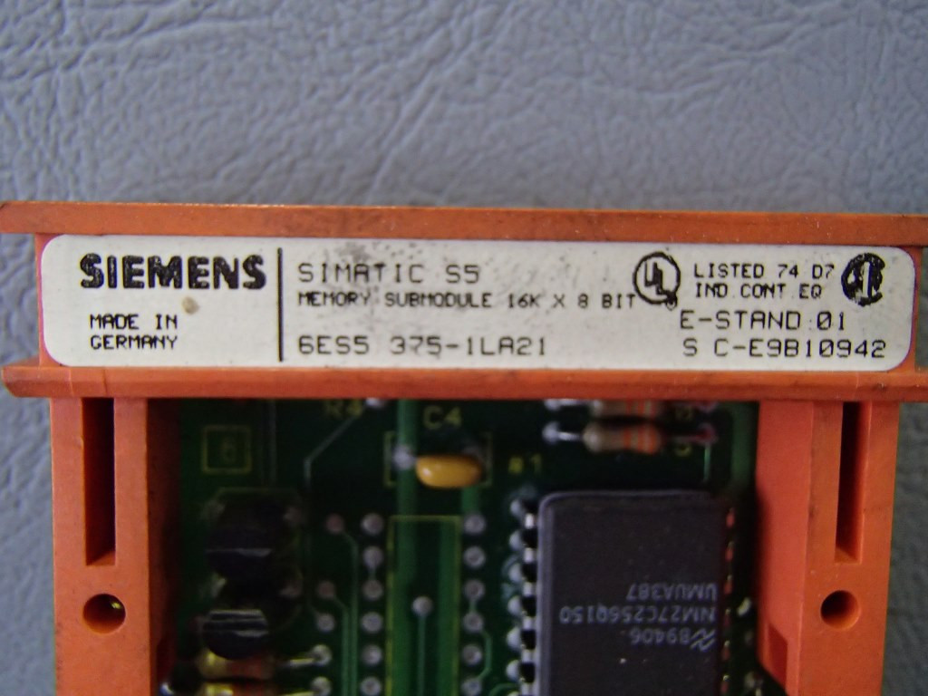SIEMENS 6ES5375-1LA21