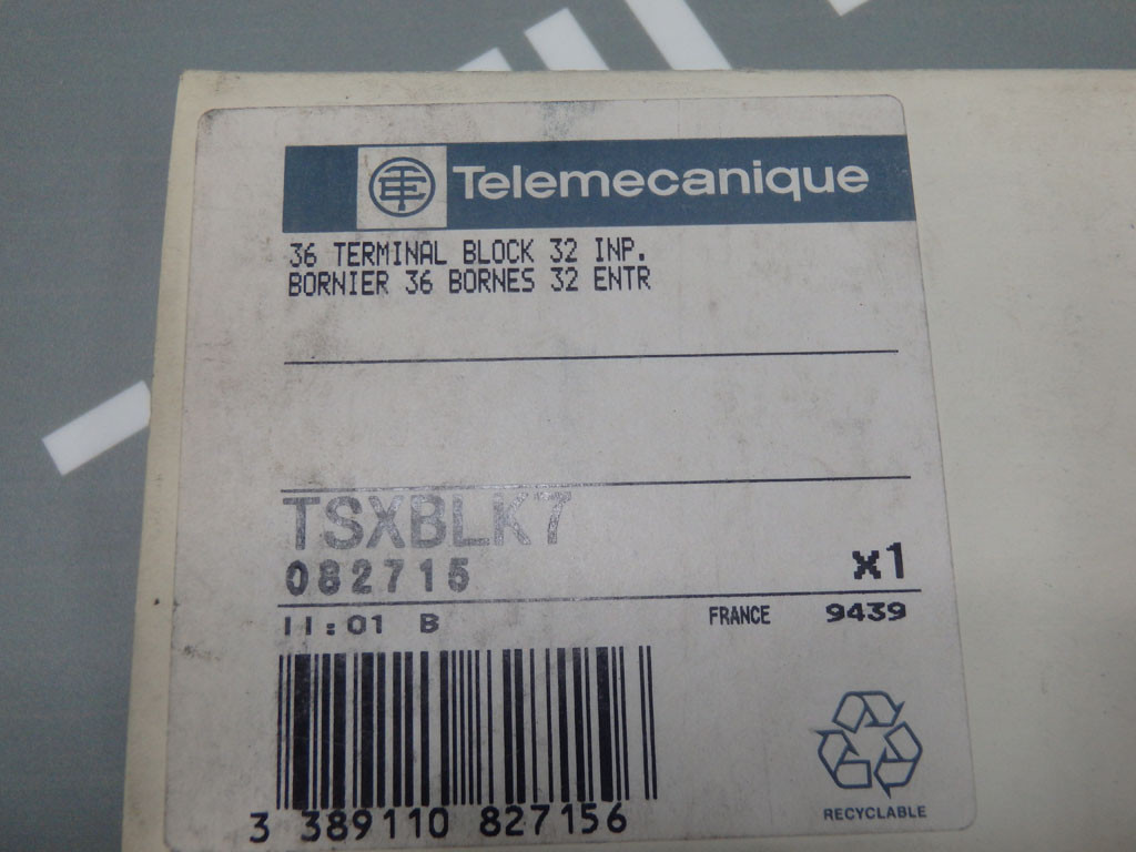 TÉLÉMÉCANIQUE  TSXBLK7