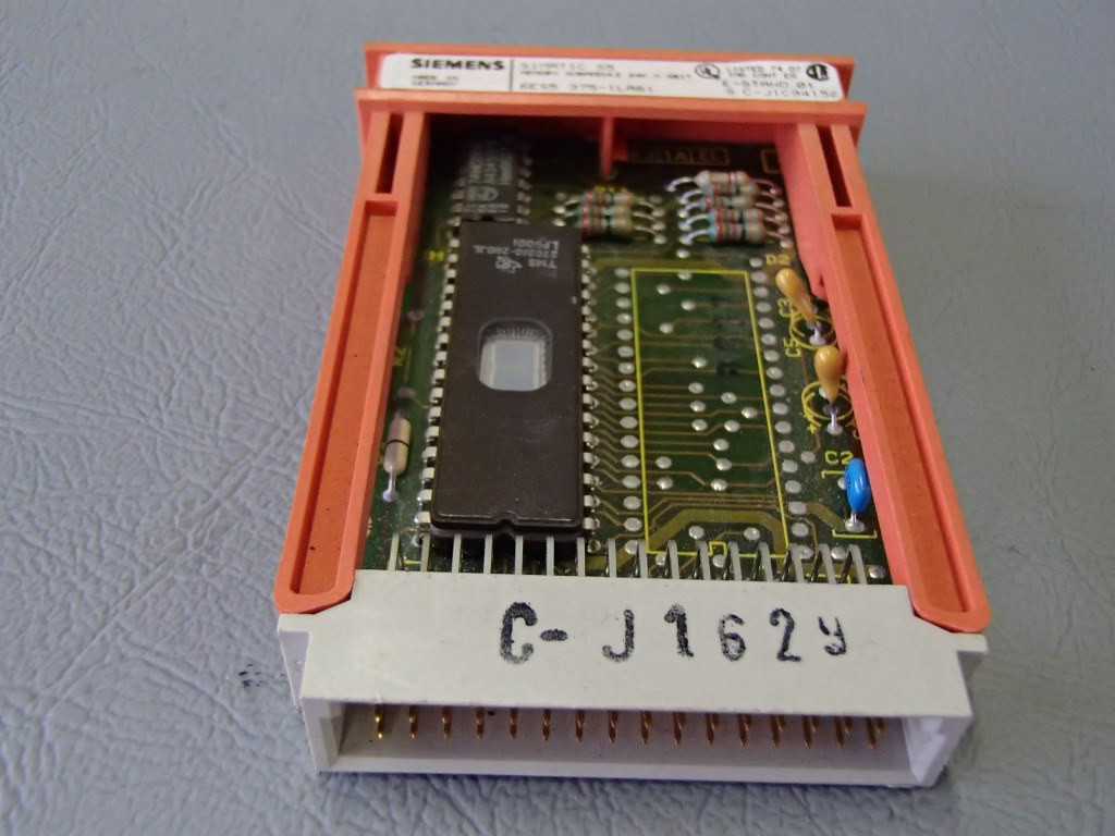 SIEMENS 6ES5375-1LA61