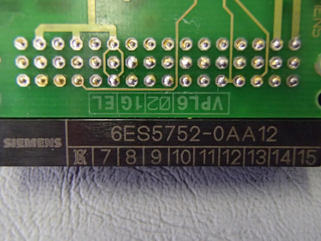 SIEMENS 6ES5752-0AA12