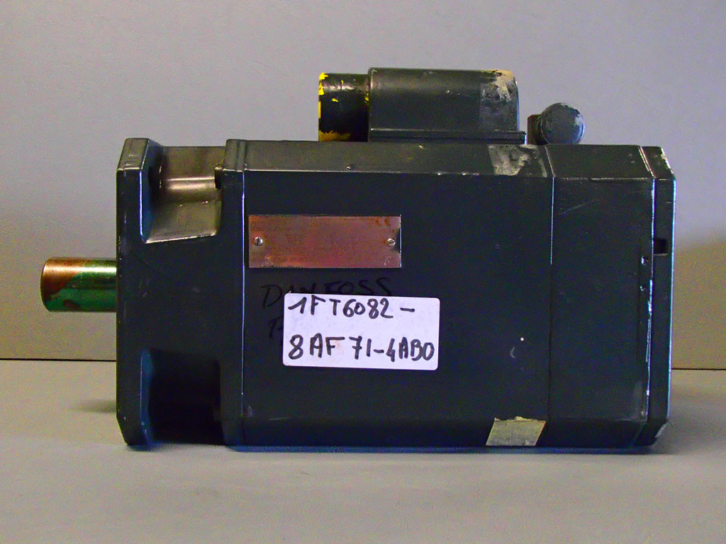 SIEMENS 1FT6082-8AF71-4AB0