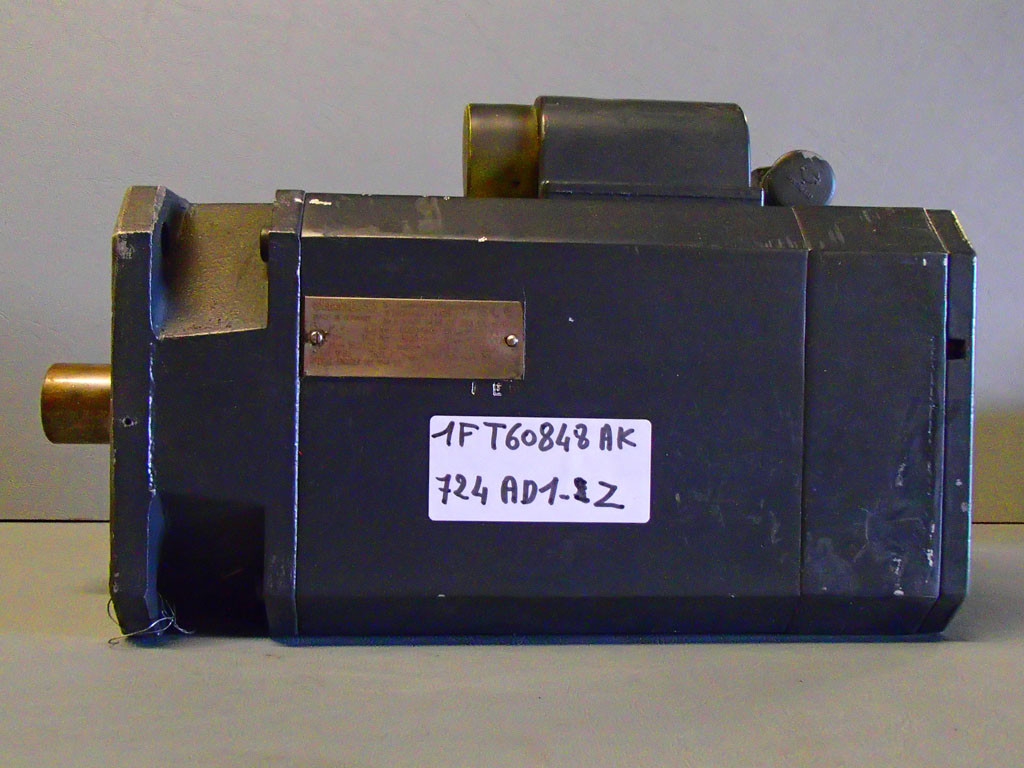 SIEMENS 1FT6084-8AK72-4AD1-Z