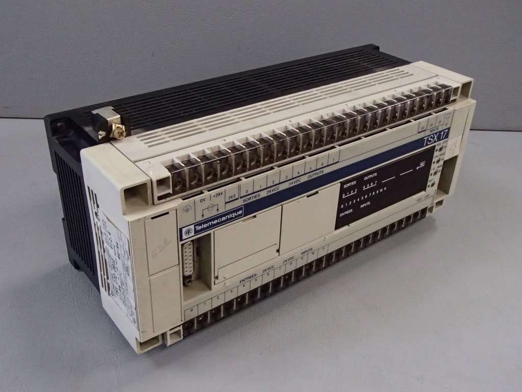 TÉLÉMÉCANIQUE  TSX1722012