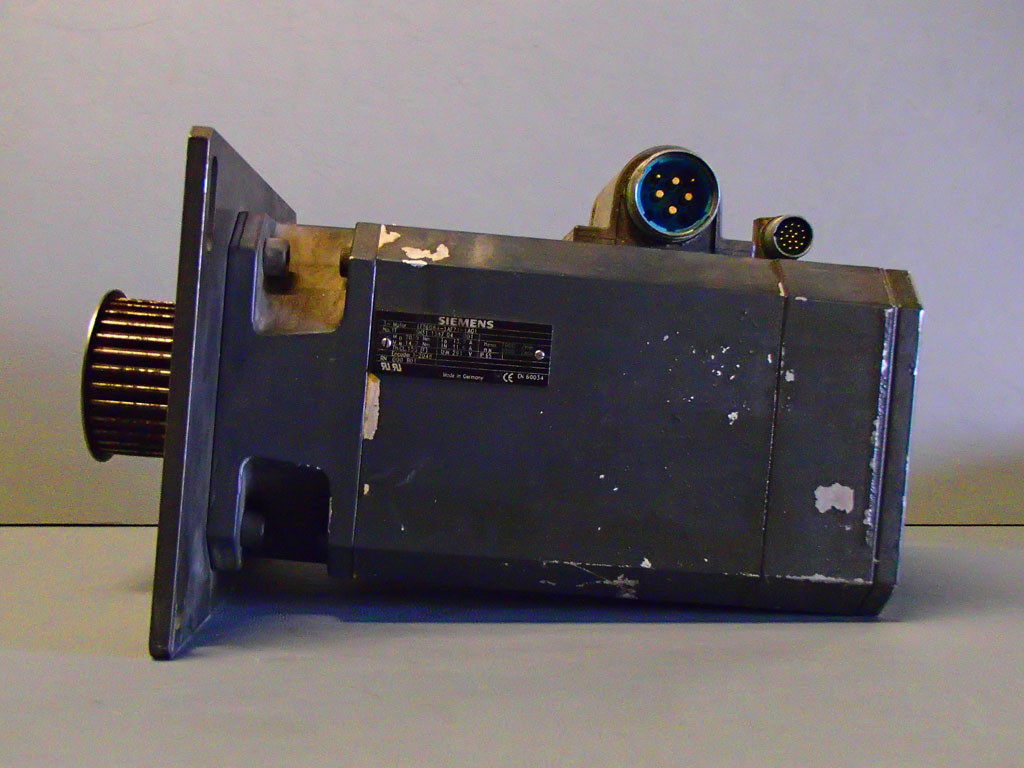 SIEMENS 1FT6084-1AF71-1AG1