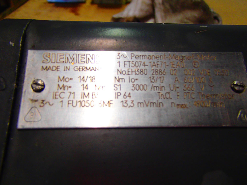 SIEMENS 1FT5074-1AF71-1EA0