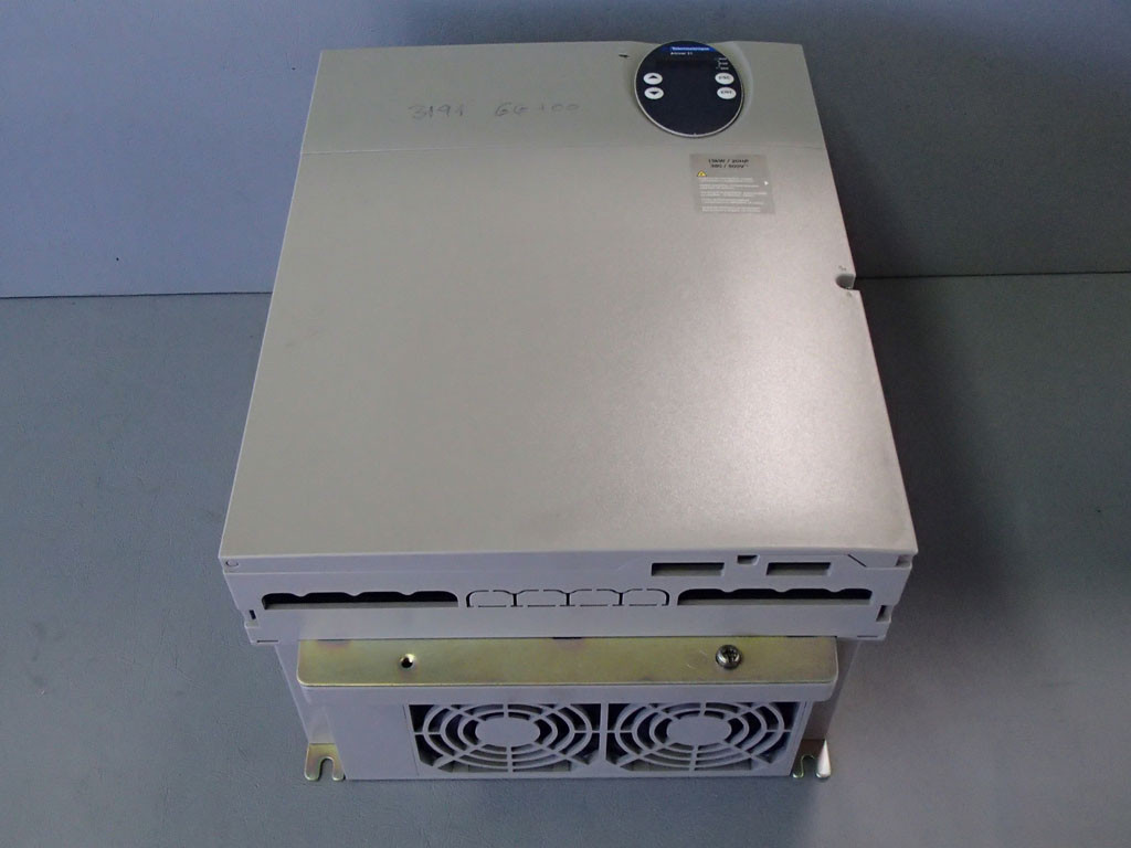 TÉLÉMÉCANIQUE  ATV31HD15N4