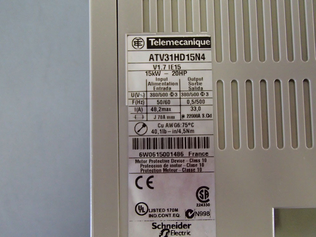 TÉLÉMÉCANIQUE  ATV31HD15N4