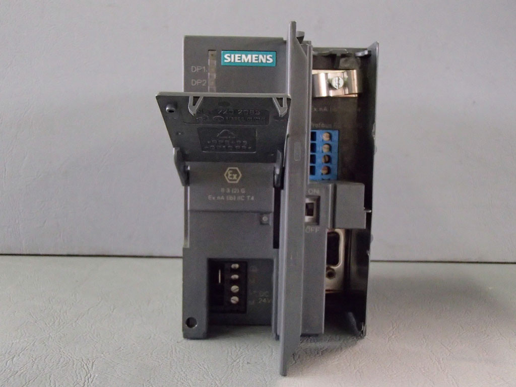 SIEMENS 6ES7972-0AC80-0XA0