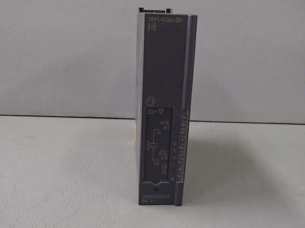 SIEMENS 6ES7132-7RD10-0AB0