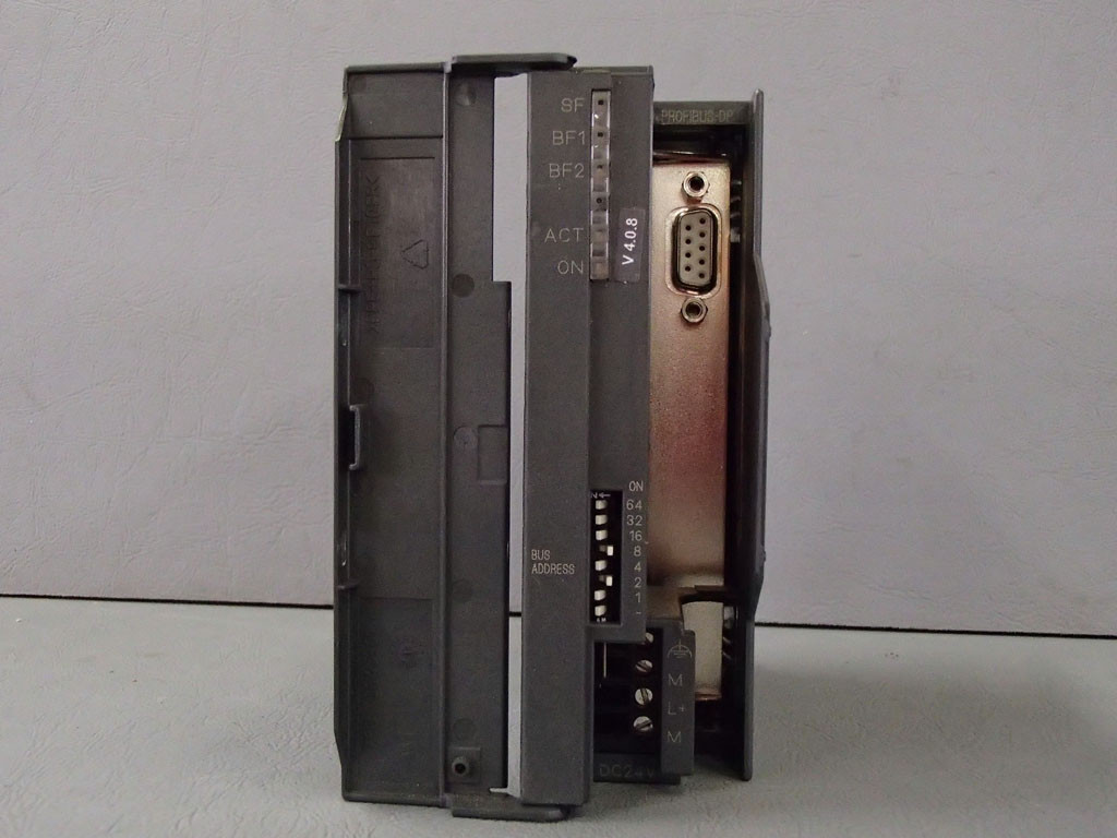 SIEMENS 6ES7153-2BA01-0XB0