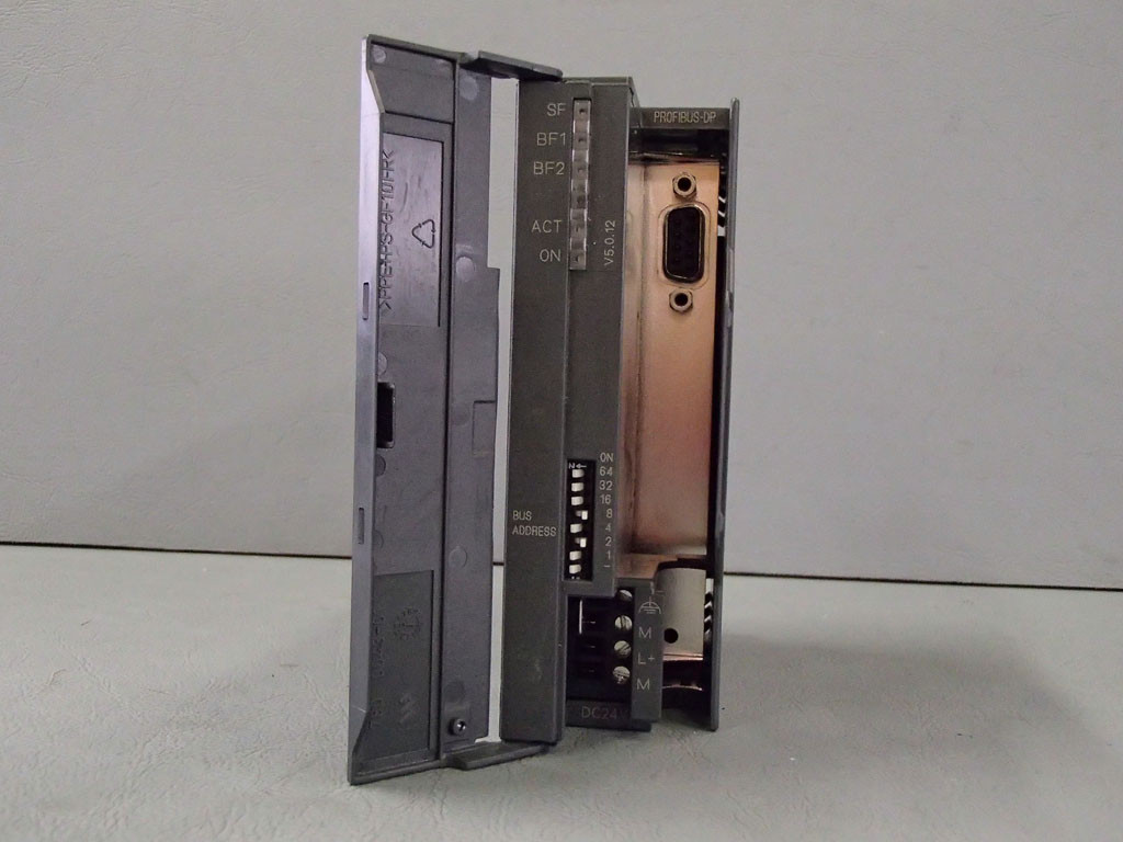 SIEMENS 6ES7153-2BA02-0XB0