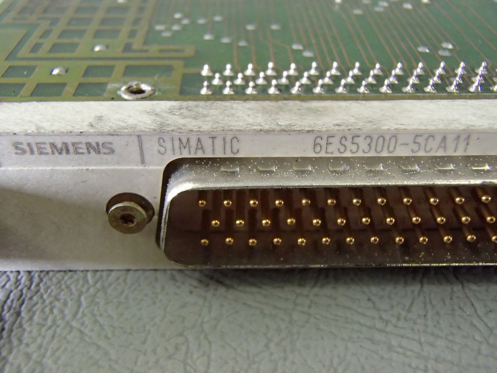 SIEMENS 6ES5300-5CA11