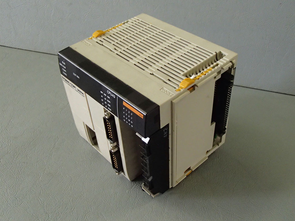 OMRON CQM1-CPU43-EV1