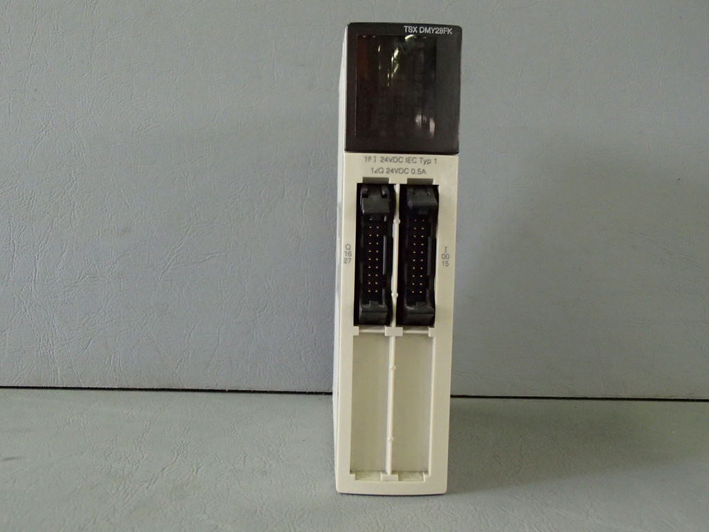 SCHNEIDER  TSXDMY28FK