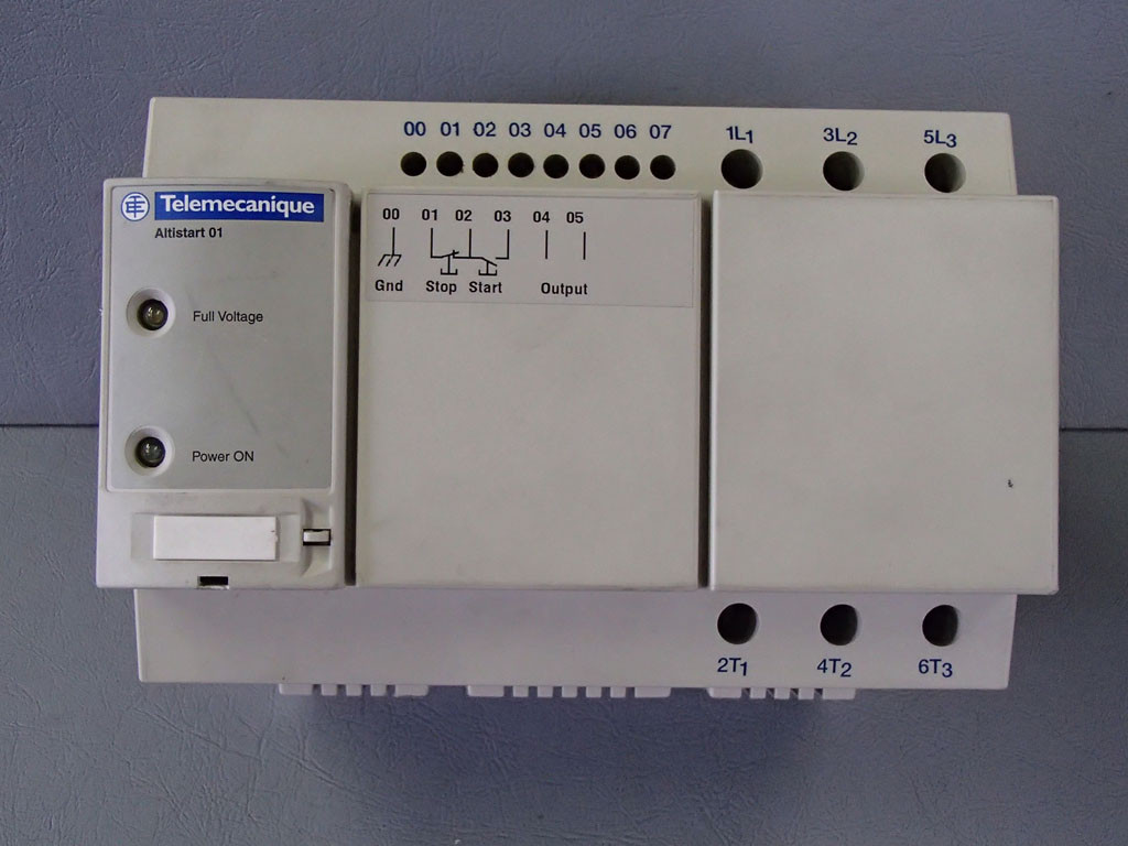 TÉLÉMÉCANIQUE  ATS01N244Q