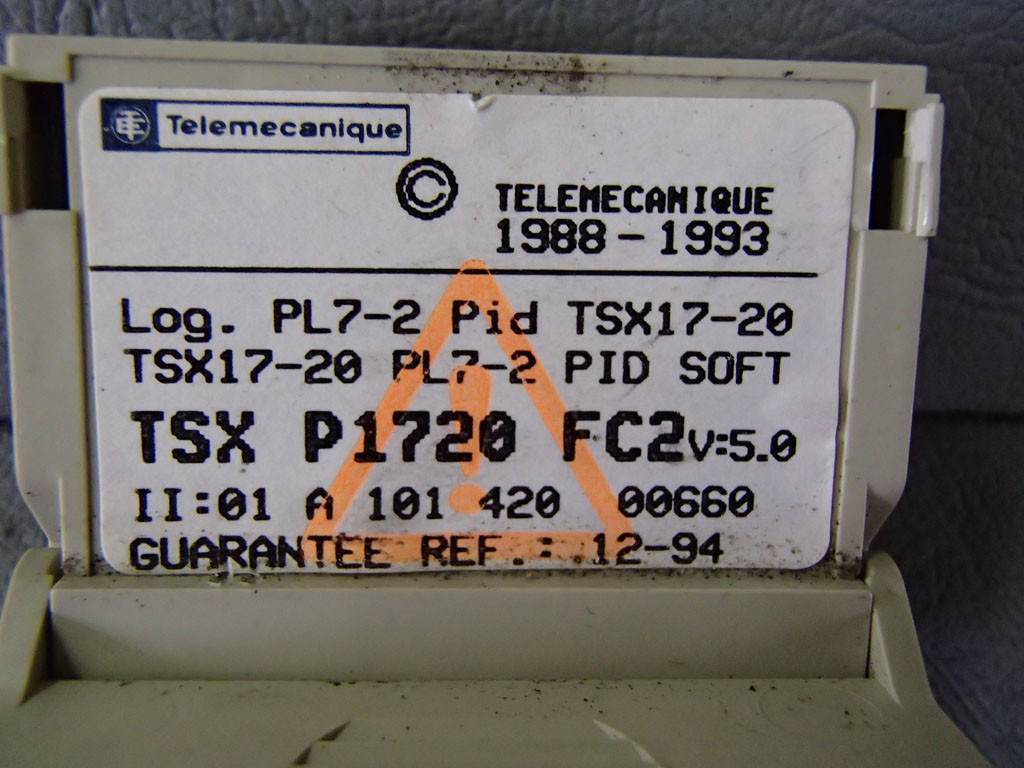 TÉLÉMÉCANIQUE  TSXP1720FC2