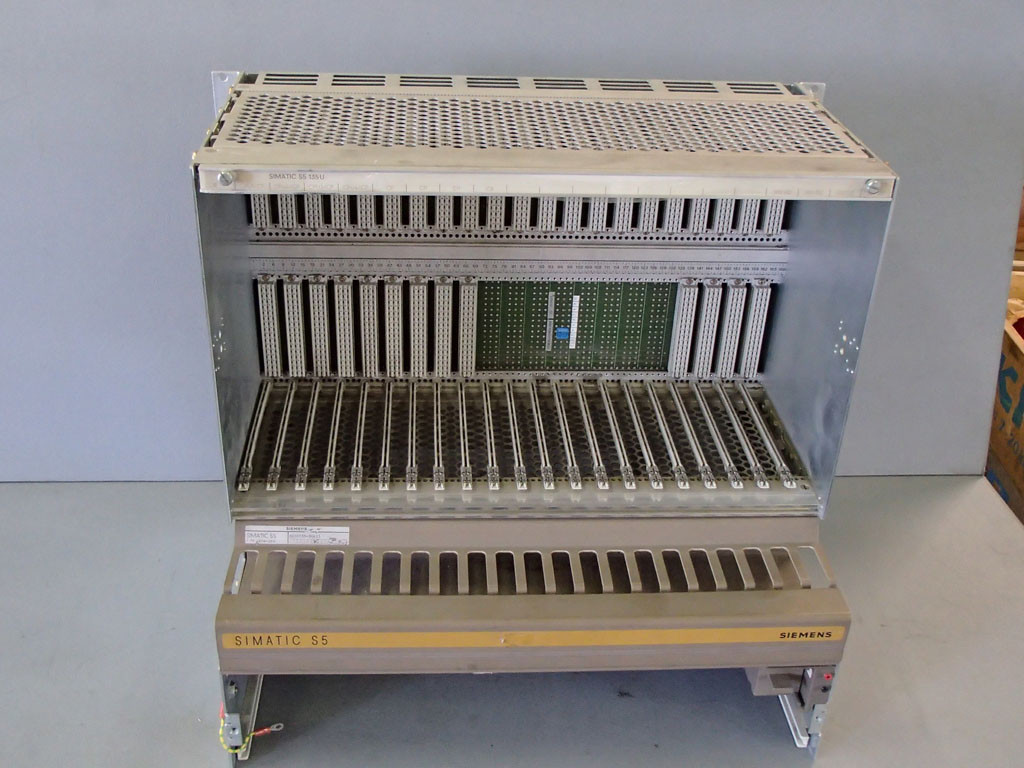 SIEMENS 6ES5135-3KA13