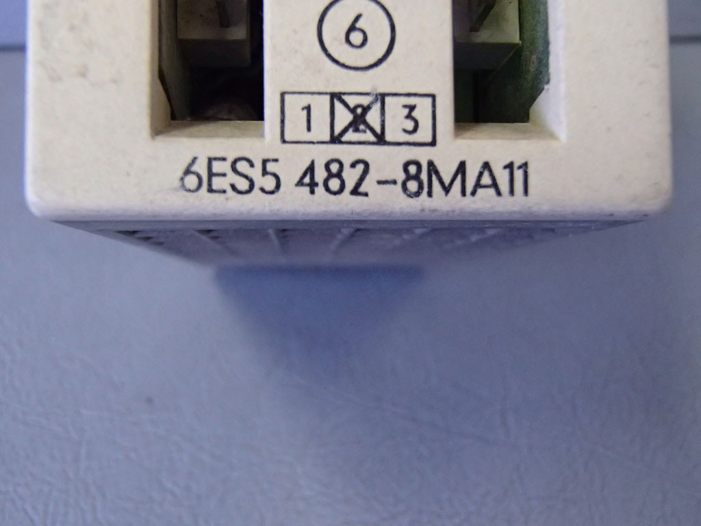 SIEMENS 6ES5482-8MA11