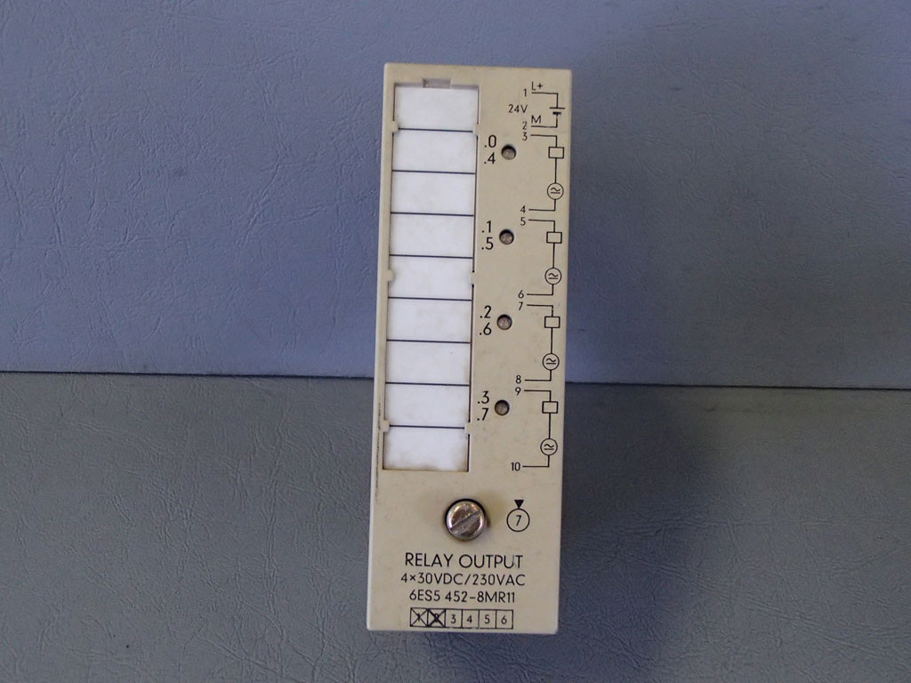 SIEMENS 6ES5452-8MR11