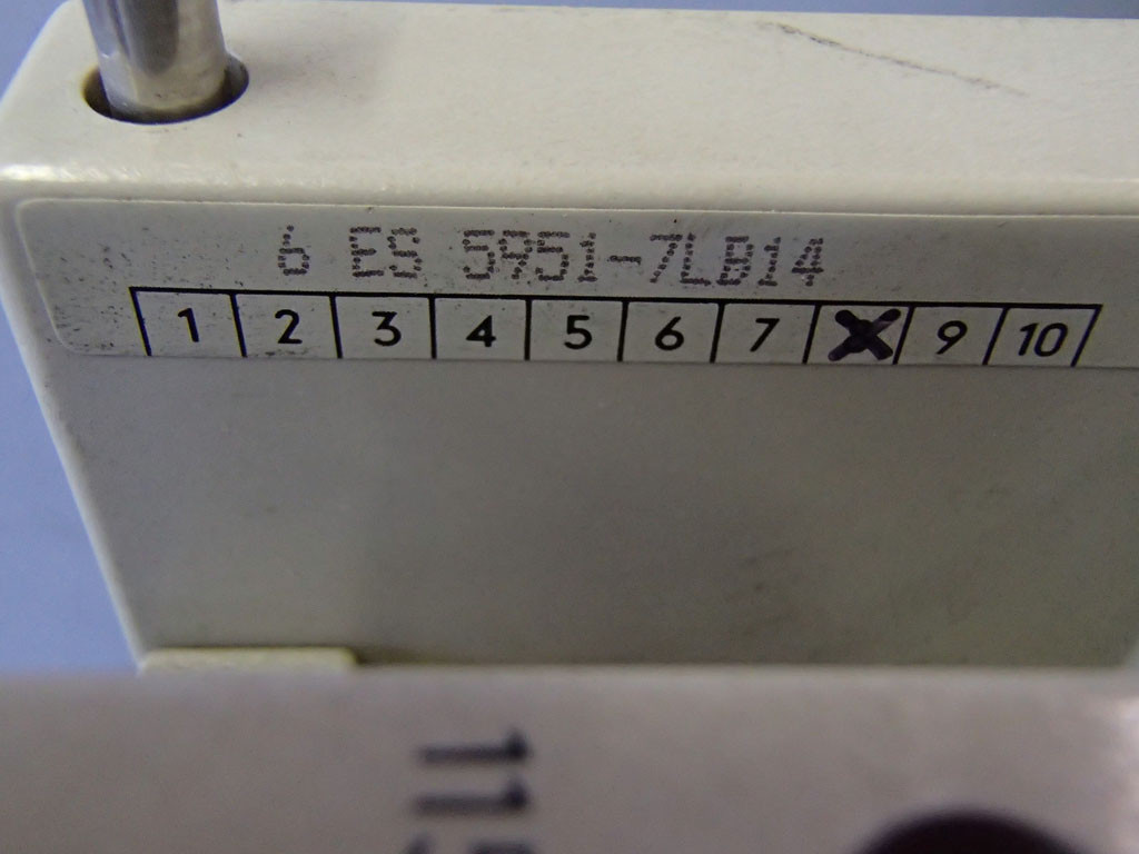 SIEMENS 6ES5951-7LB14