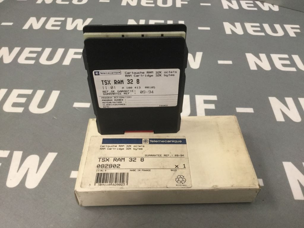 TÉLÉMÉCANIQUE  TSXRAM328