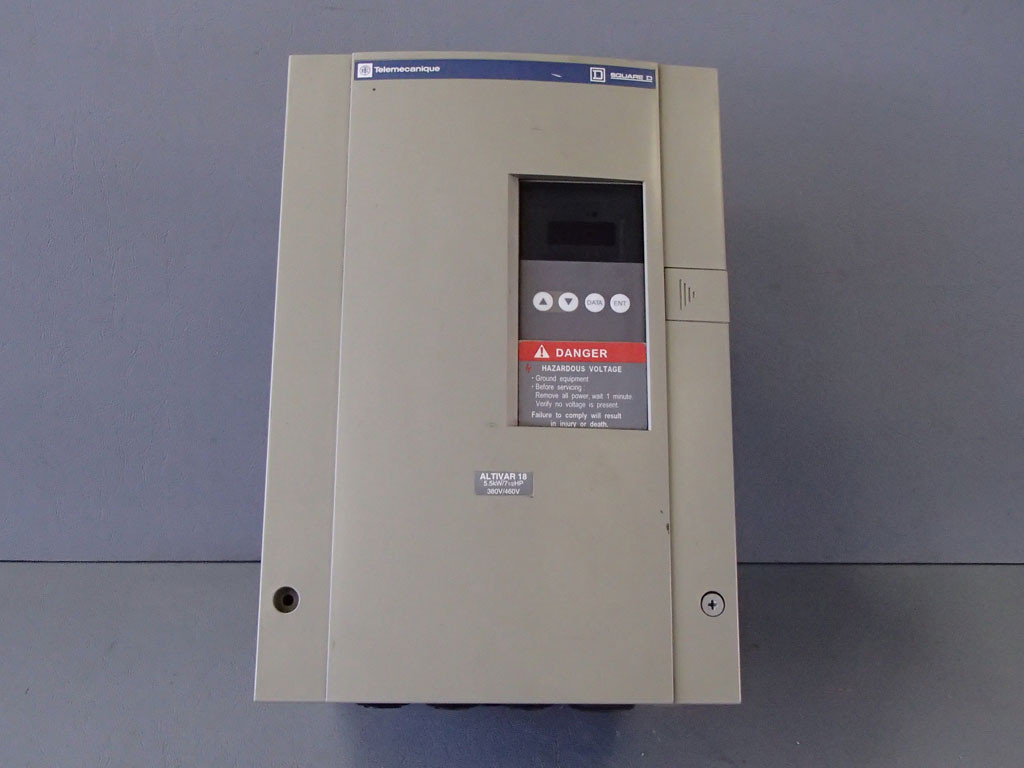 TÉLÉMÉCANIQUE  ATV18U90N4