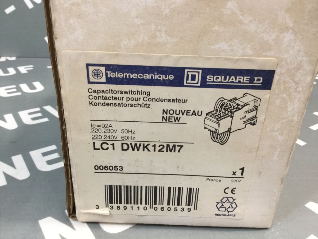 TÉLÉMÉCANIQUE  LC1DWK12M7