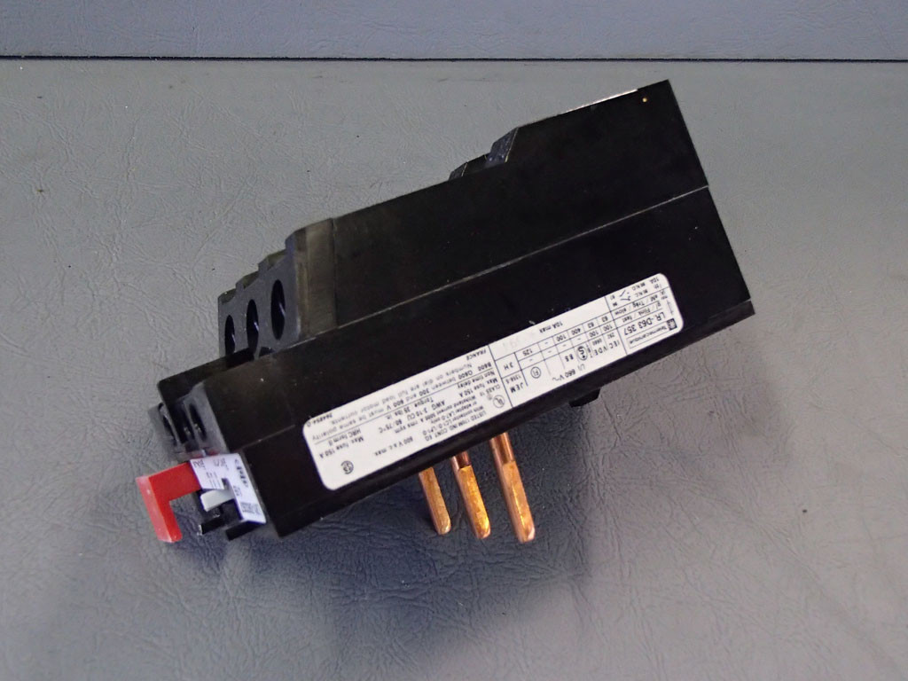 TÉLÉMÉCANIQUE  LR1D63357