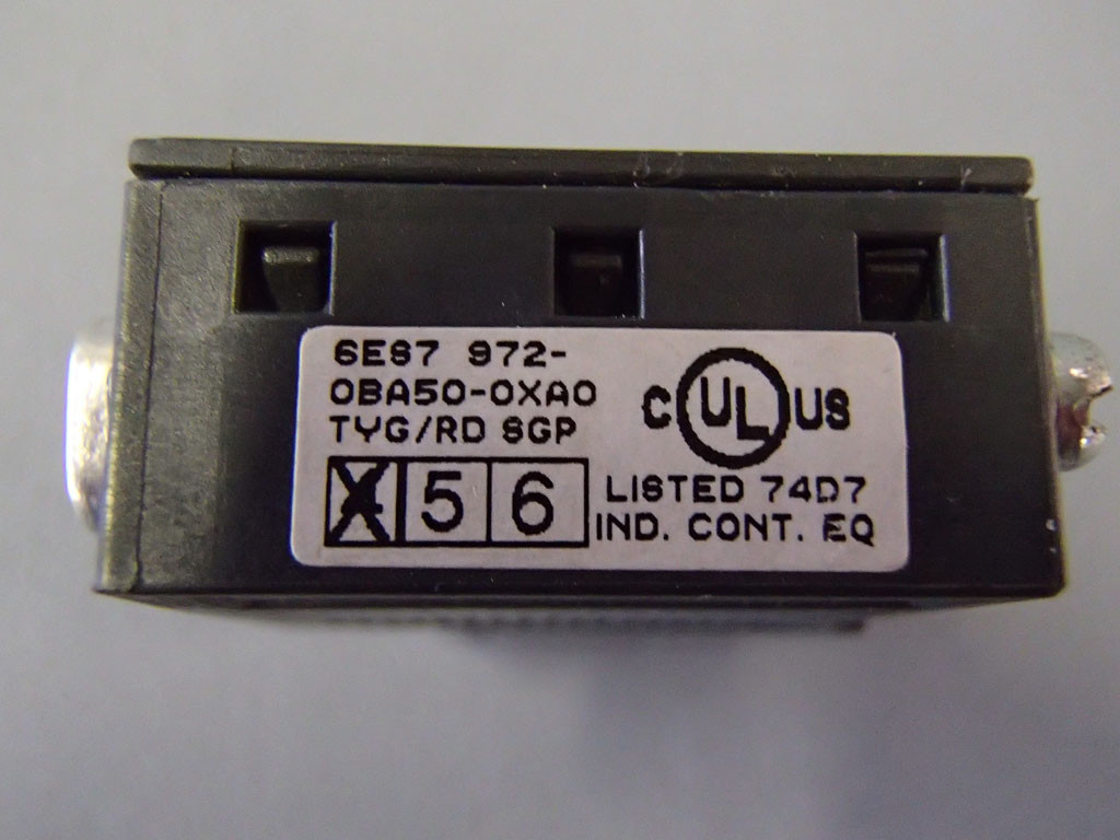 SIEMENS 6ES7972-0BA50-0XA0