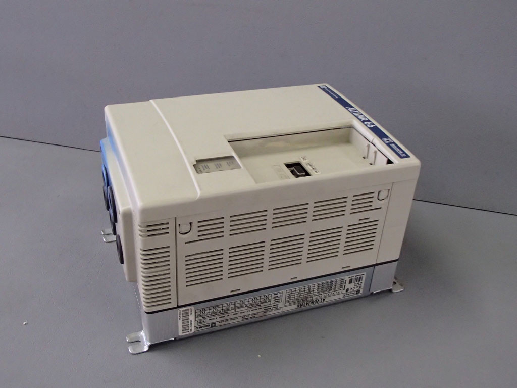 TÉLÉMÉCANIQUE  ATV66U41N4