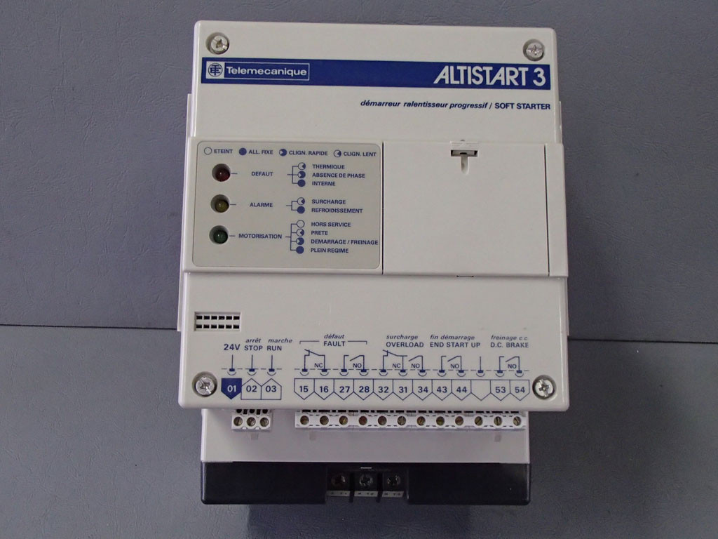 TÉLÉMÉCANIQUE  ATS23D12Q