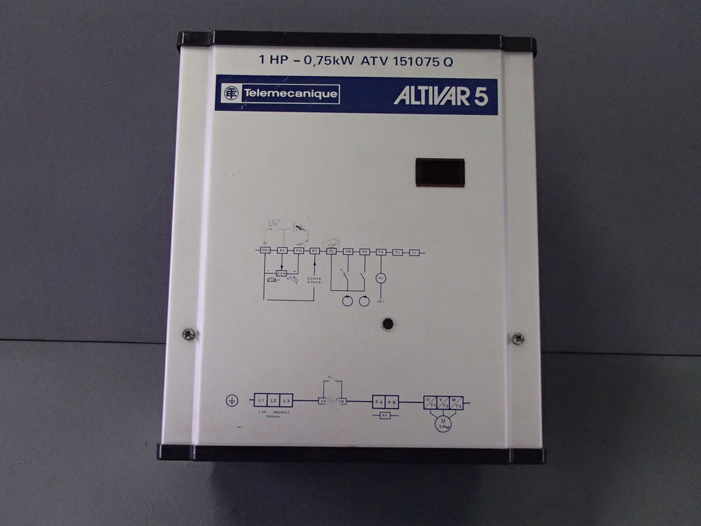 TÉLÉMÉCANIQUE  ATV151075Q