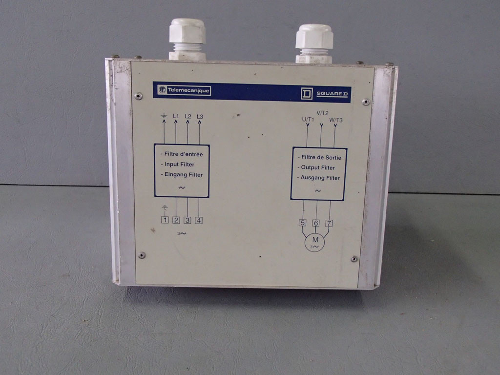 TÉLÉMÉCANIQUE  VW3-A16406