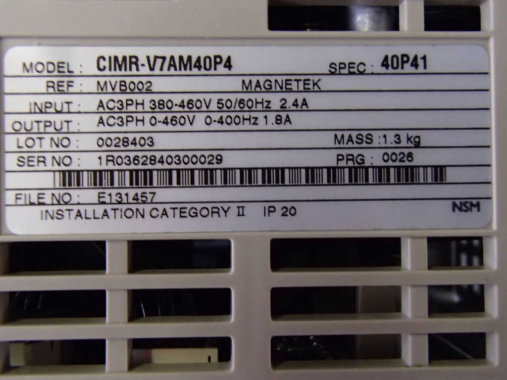 YASKAWA CIMR-V7AM40P4