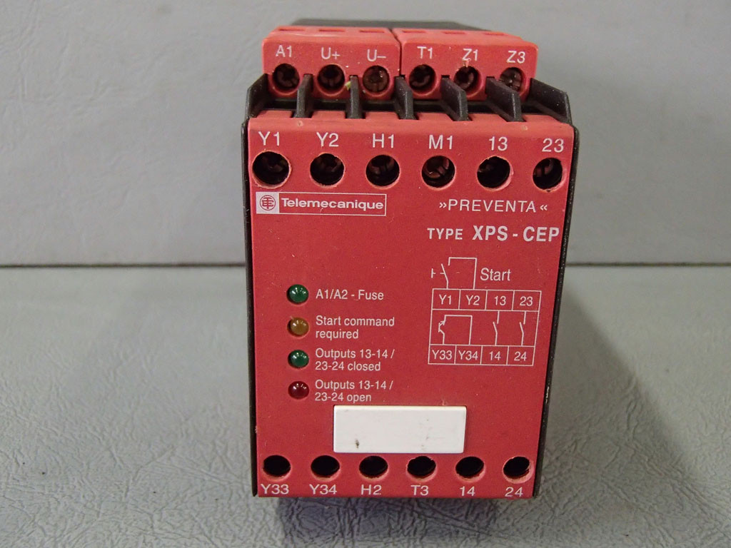 TÉLÉMÉCANIQUE  XPS-CEP5141