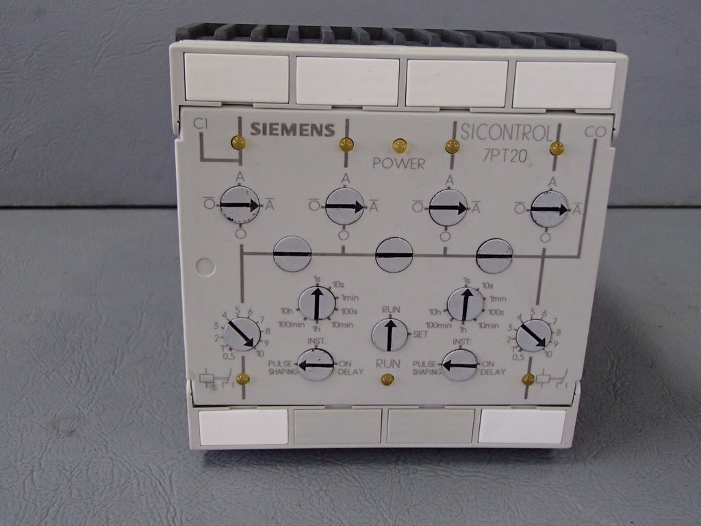 SIEMENS 7PT2090-0BX30