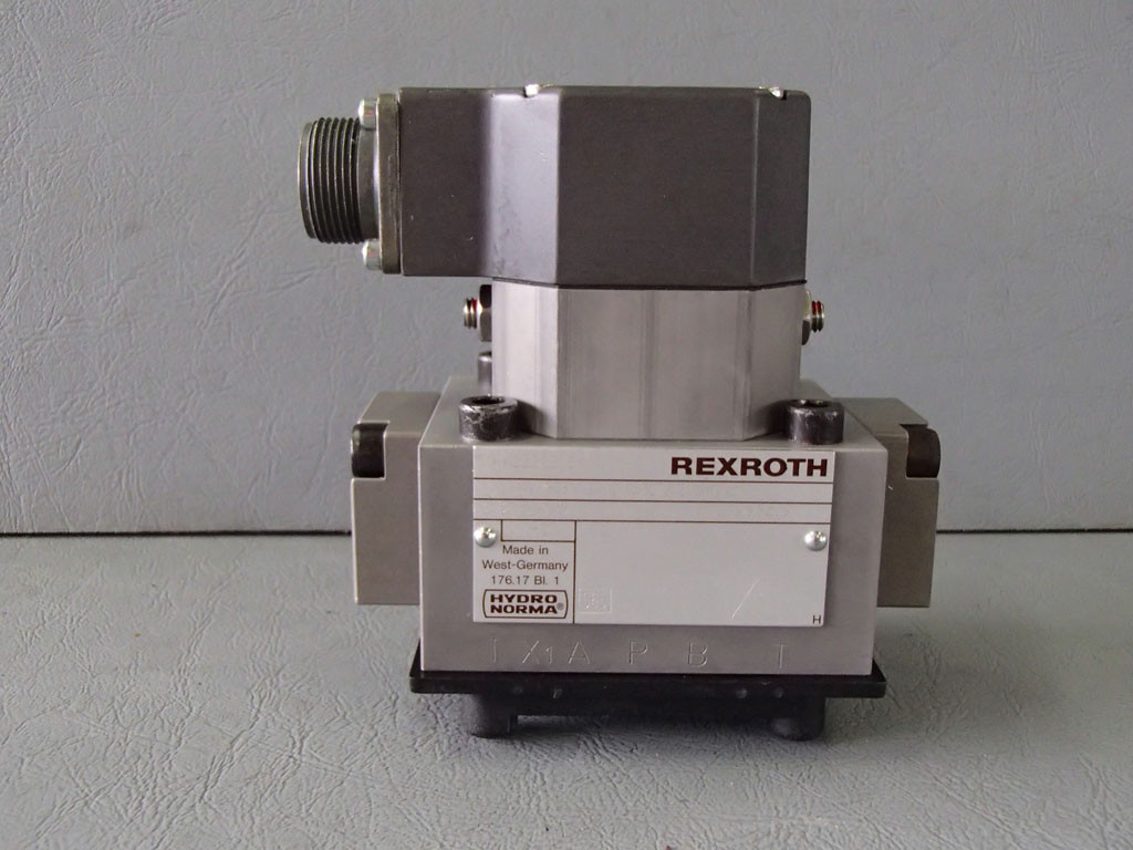 REXROTH 4WS2EM10-42/45B2T315Z8SM-37