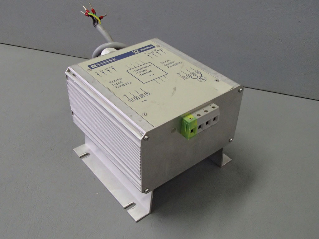 TÉLÉMÉCANIQUE  VW3-A16503