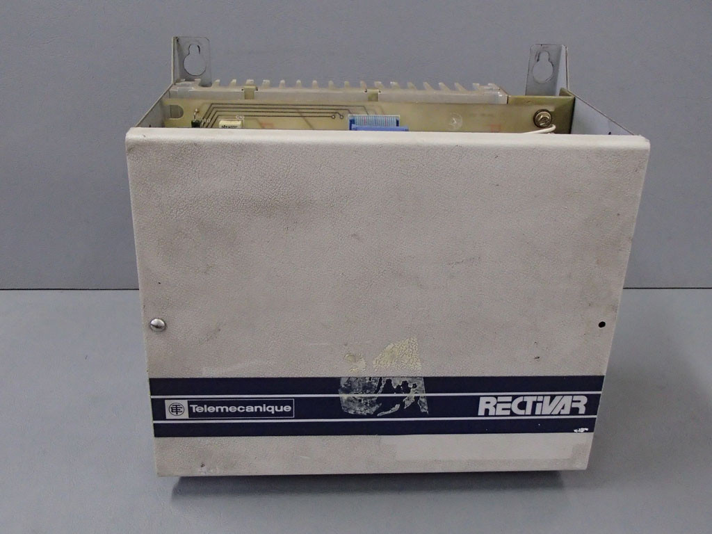 TÉLÉMÉCANIQUE  VF1B024MQ