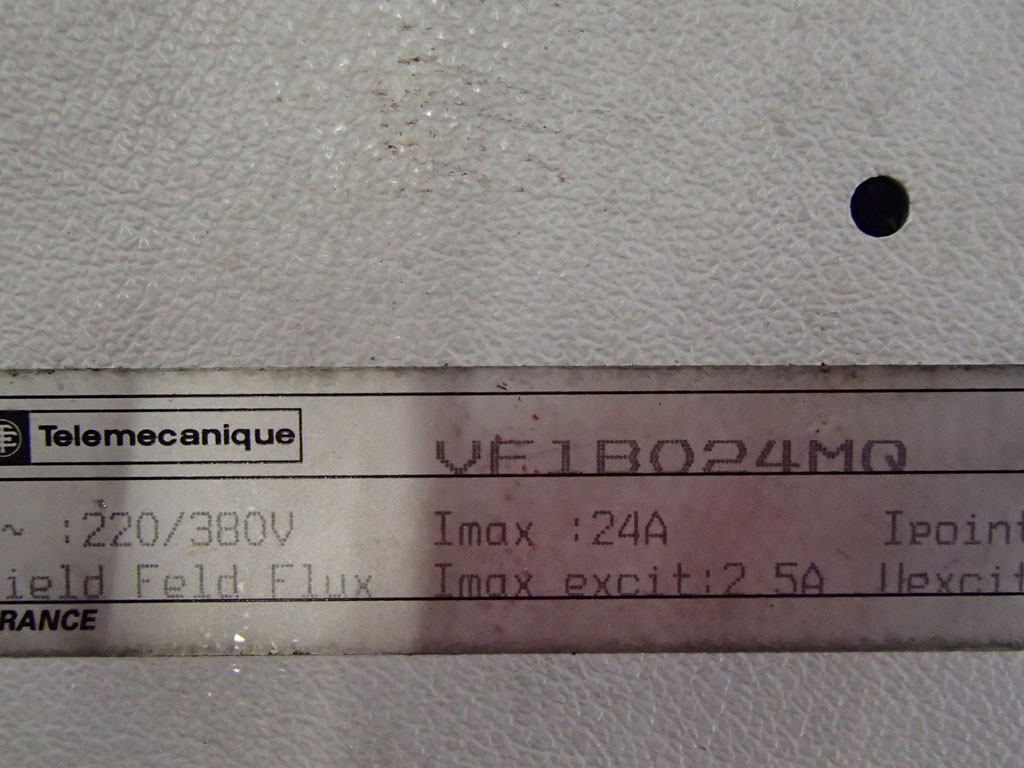 TÉLÉMÉCANIQUE  VF1B024MQ