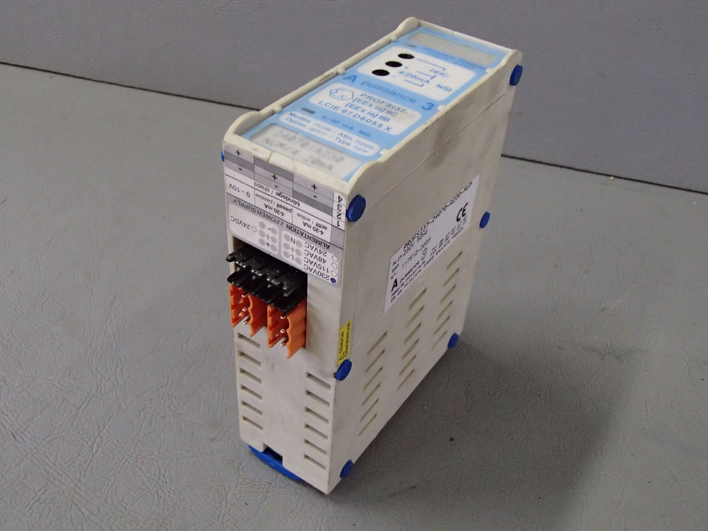 A PUISSANCE 3 PROFSI37-24070-A230-NUM