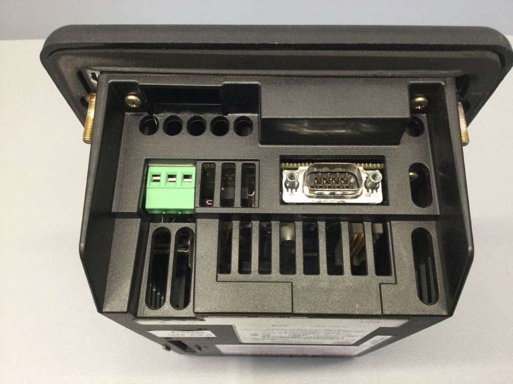 ALLEN-BRADLEY 2711-K3A17L1