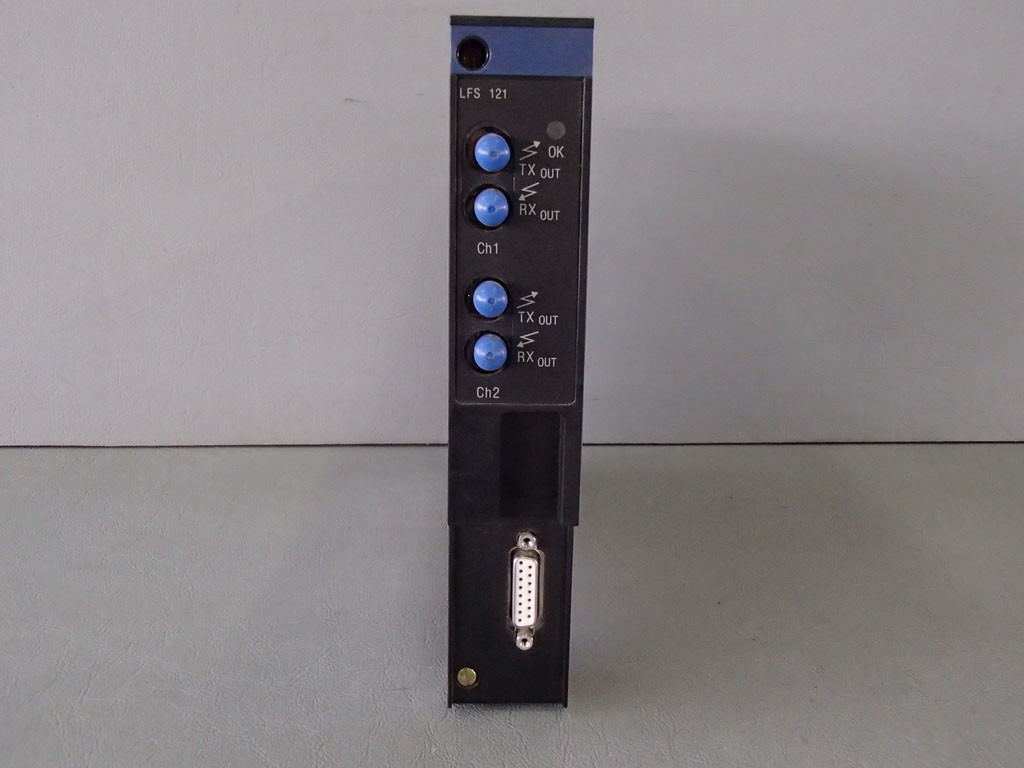 TÉLÉMÉCANIQUE  TSXLFS121