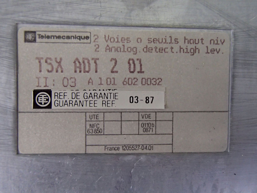 TÉLÉMÉCANIQUE  TSXADT201