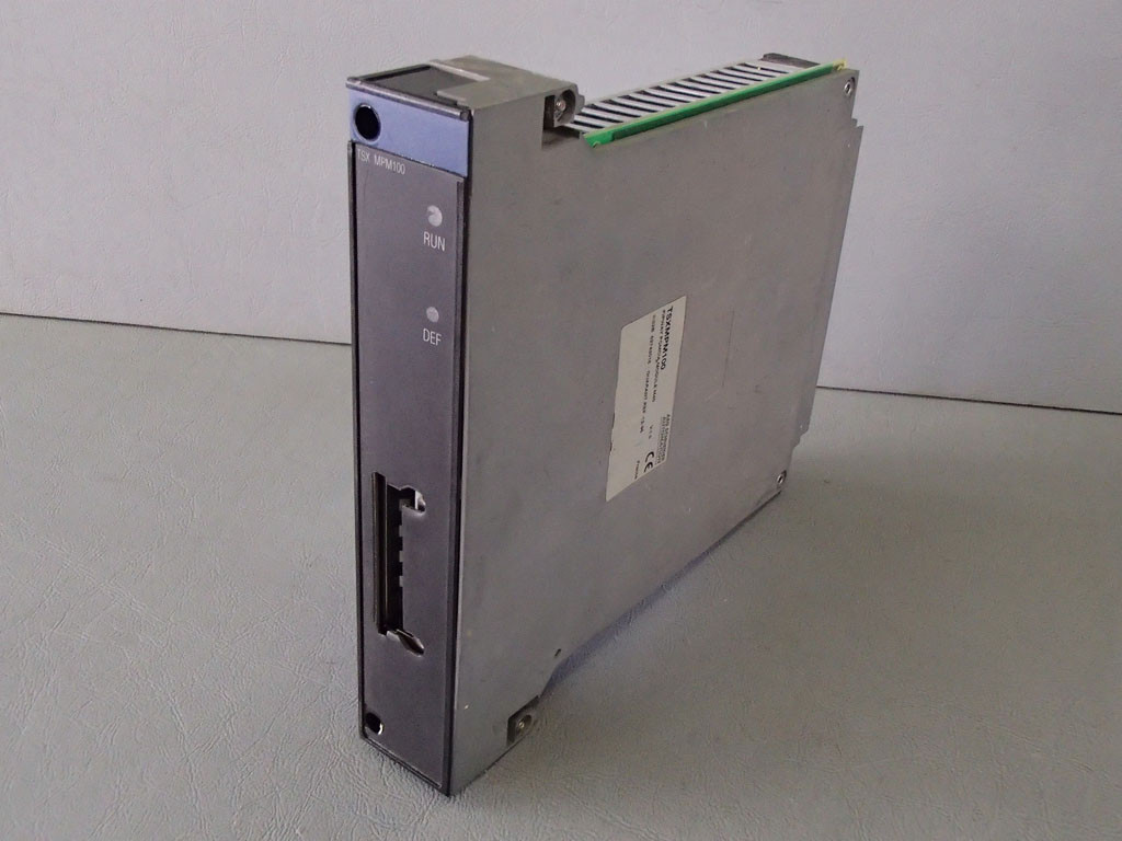 TÉLÉMÉCANIQUE  TSXMPM100