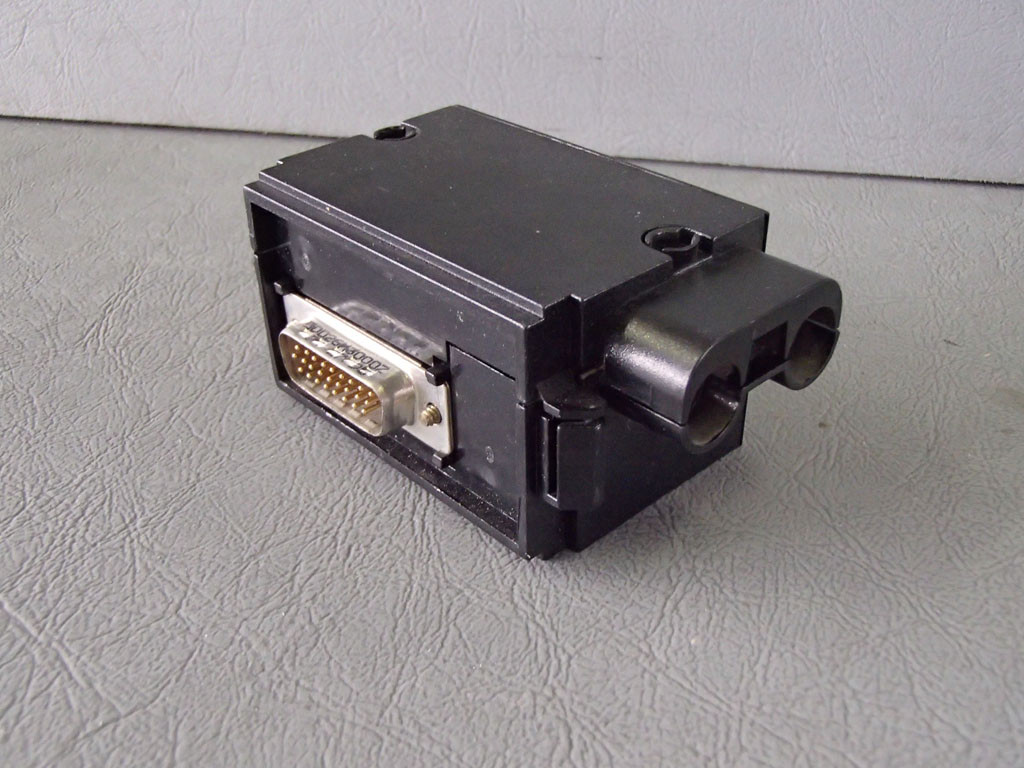 TÉLÉMÉCANIQUE  TSXLES64