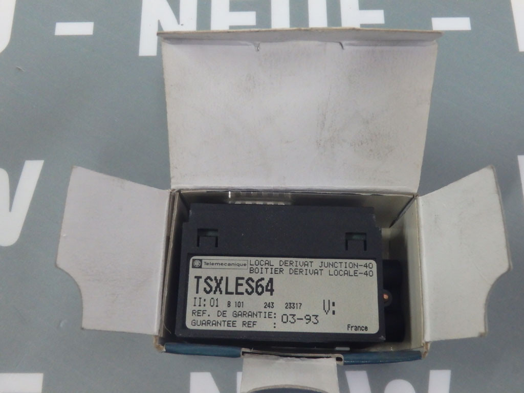 TÉLÉMÉCANIQUE  TSXLES64