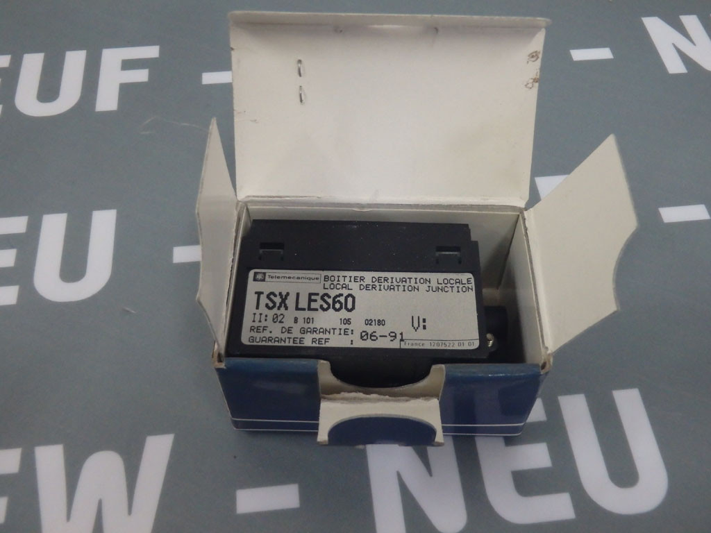 TÉLÉMÉCANIQUE  TSXLES60